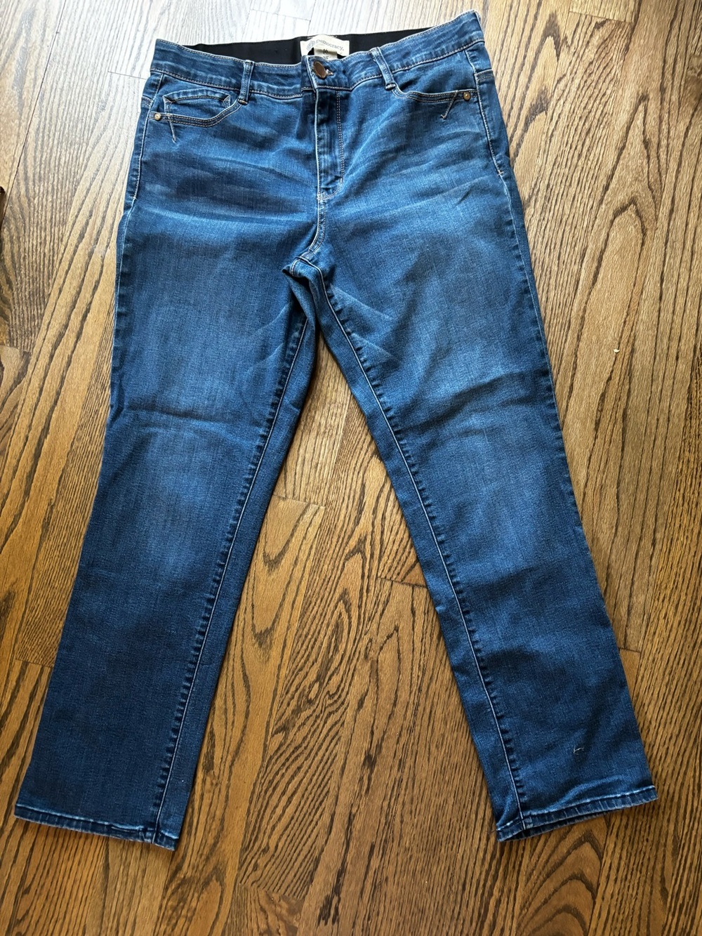 Democracy Women’s Jeans size 16 STYLE 81901